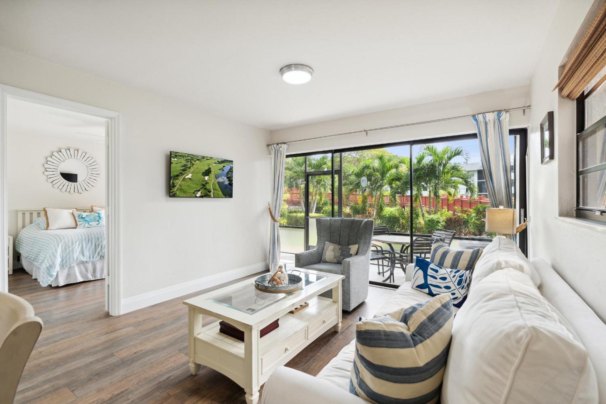 Park Shore Resort By Mike Z Rentals (Adults Only) North North Naples Exteriér fotografie